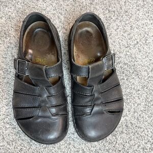 Footprints Birkenstock Black Leather Madeira Fisherman Sandal Women EU 37 US 6.5